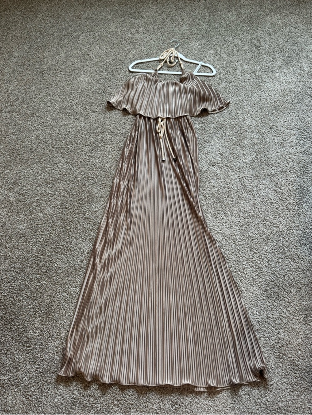 Single Metallic Taupe-Like Pleated Halter Maxi Dress Sz S NWT